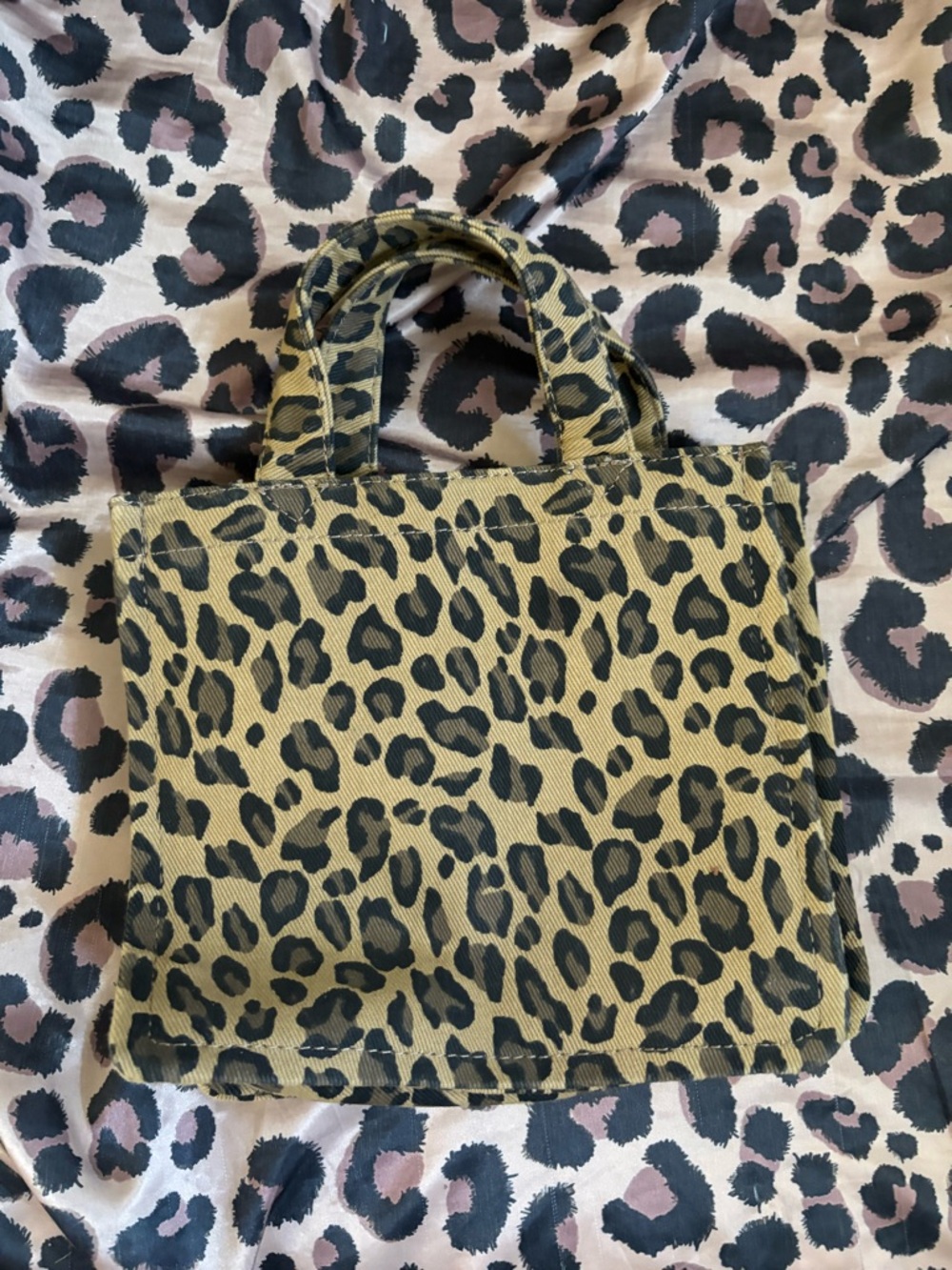 Leopard Print Canvas Tote Bag - Olive & Black